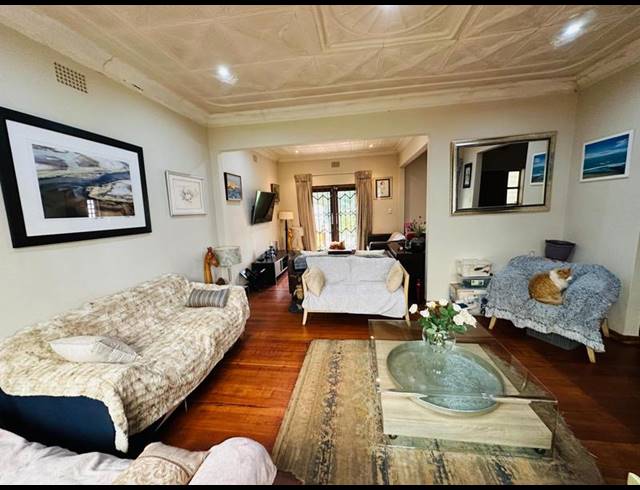3 BEDROOM HOUSE FOR SALE IN WYCHWOOD